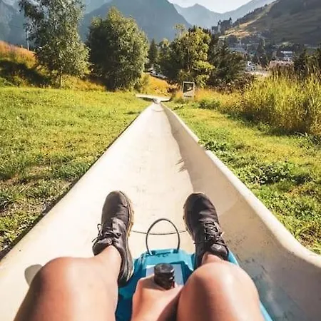 شقة Les 2 Alpes - Pied Des Pistes - Plein Centre De La Station Au Calme لو دوز آلب