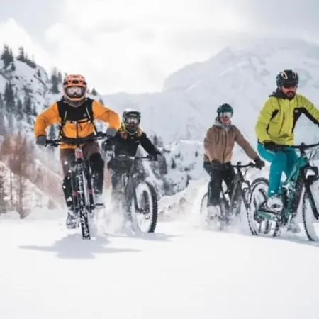 شقة Les 2 Alpes - Pied Des Pistes - Plein Centre De La Station Au Calme لو دوز آلب